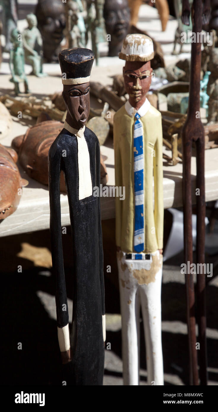 Elfenbeinküste zeitgenössische Skulptur auf Verkauf in Chelsea Street Market, New York City Stockfoto