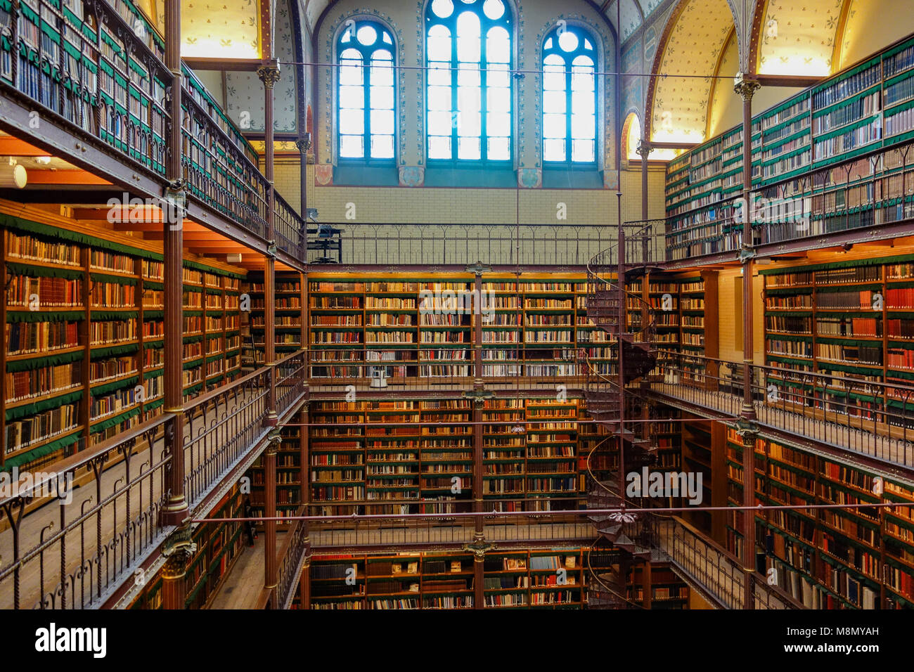Dec 20, 2017 - die Bibliothek des Rijksmuseum in Amsterdam. Eine der schönsten berühmte Bibliotheken und Lesesäle in der Welt Stockfoto