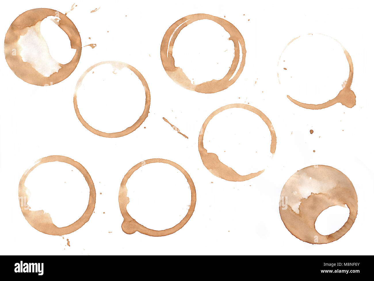Braun Kaffee Tasse oder Becher Fleck Kreis Ringe auf weißem Hintergrund Stockfoto