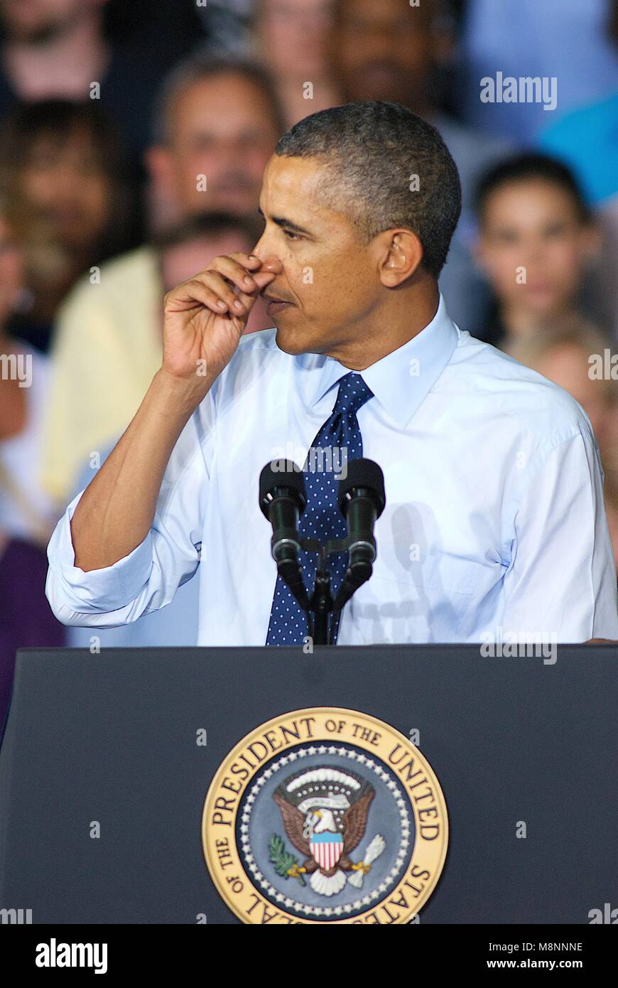 Liberty, Missouri, USA, 20. September 2013. Präsident Barak Obama am Ford Presswerk. Credit: Mark Reinstein/MediaPunch Stockfoto