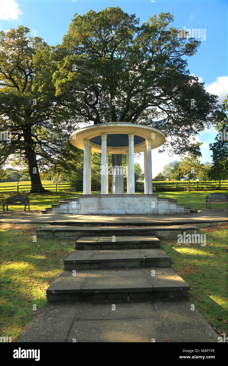 Magna Carta Denkmal an Runnymede, Surrey, England. Stockfoto