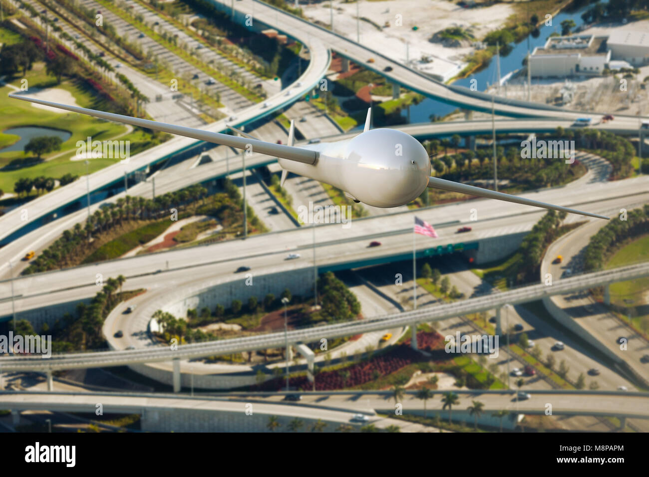 3D-Rendering von einer Drohne überwacht den Datenverkehr über die Autobahn Stockfoto