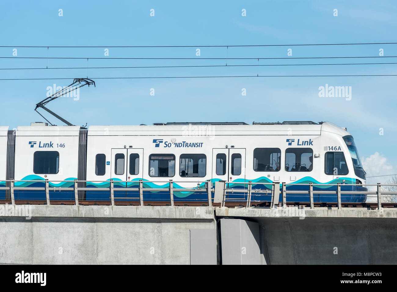 Sound Transit Train in der Nähe von Flughafen SeaTac, Washington. Stockfoto