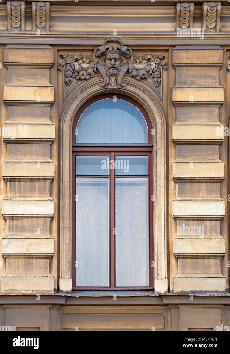 Architektur Detail, Fenster eines alten Gebäudes, Sankt-Petersburg, Russland Stockfoto Architektur Detail, Fenster eines alten Gebäudes, Sankt-Petersburg, Russland Stockfoto