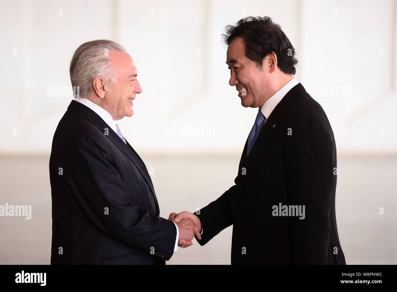 Präsident Michel Temer und dem Premierminister der Republik Korea, Nak-Yoin Lee während der Öffnungszeiten in der 8. Welt Wasser Forum in der Itamaraty Palace in Brasilia am Montag morgen, 19. (Foto: RICARDO BOTELHO/BRASILIEN FOTO DRÜCKEN) Stockfoto