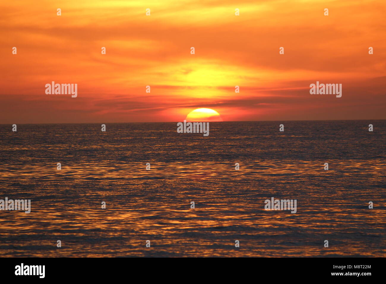 Meer Sonnenuntergang Stockfoto