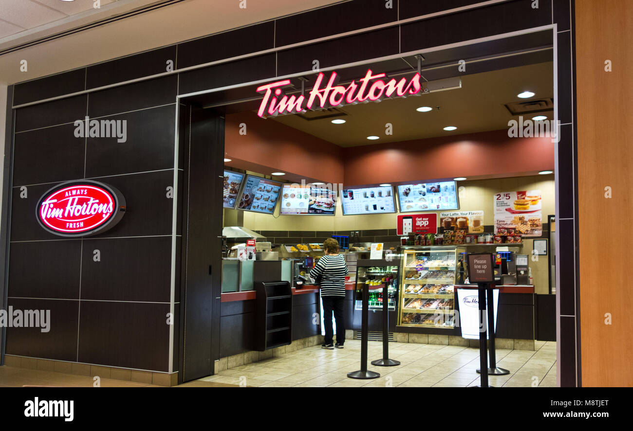 Tim hortons laden Fotos und Bildmaterial in hoher Auflösung Alamy