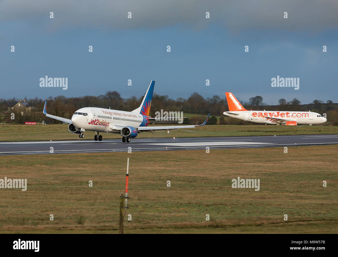 Verschiedene Flugzeuge Frachter und Kommerzielle.. Stockfoto