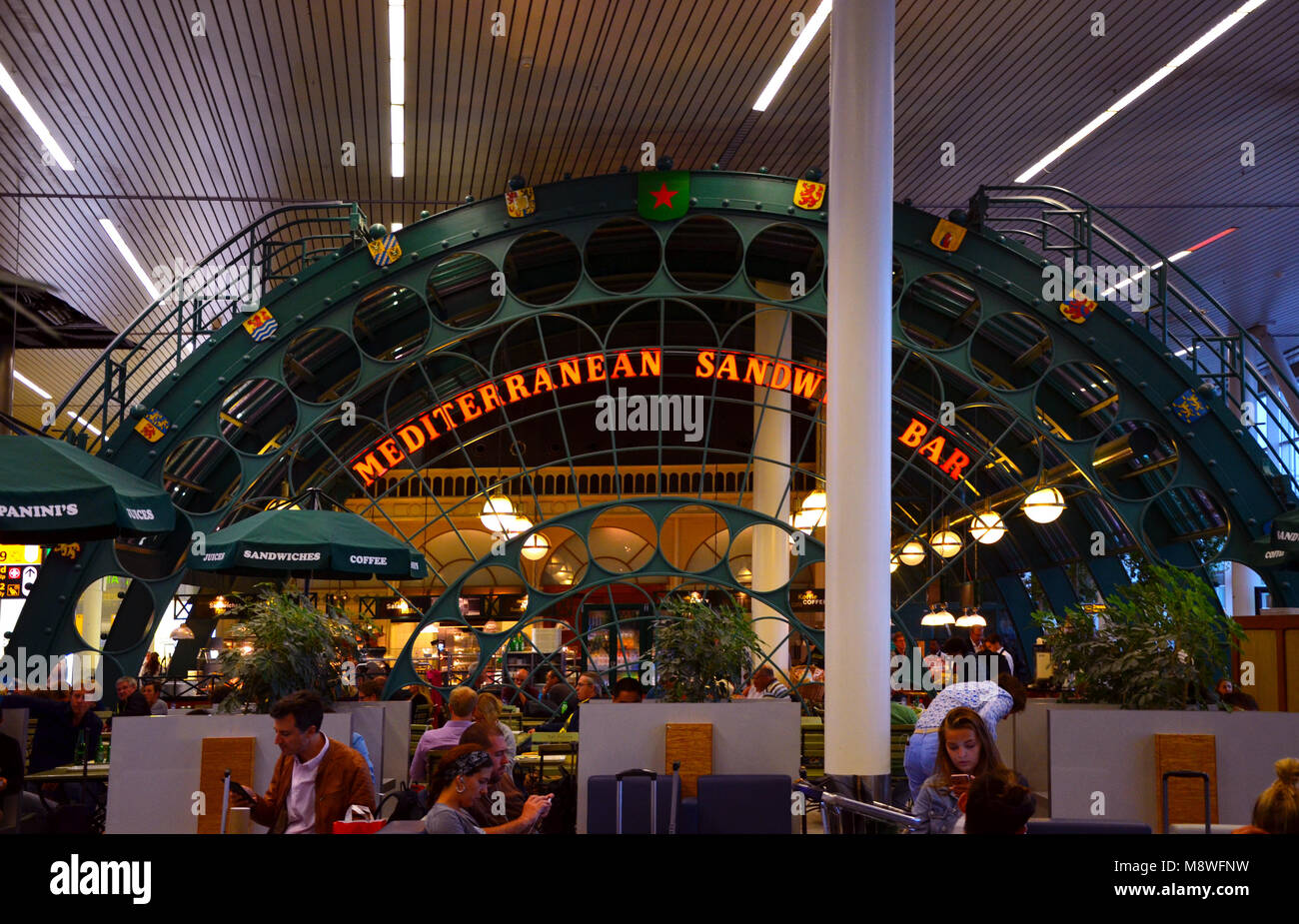 Flughafen Amsterdam, Niederlande - 4. September 2017: In Amsterdam Flughafen Schiphol Stockfoto