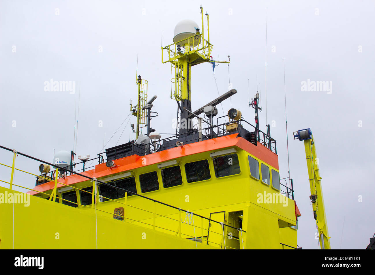 18. März 2018 Die niederländische Fischerei Forschungsschiff Tridens am Kennedy Wharf in der Stadt der Hafen von Cork Irland während eines Schneesturms Anker Stockfoto