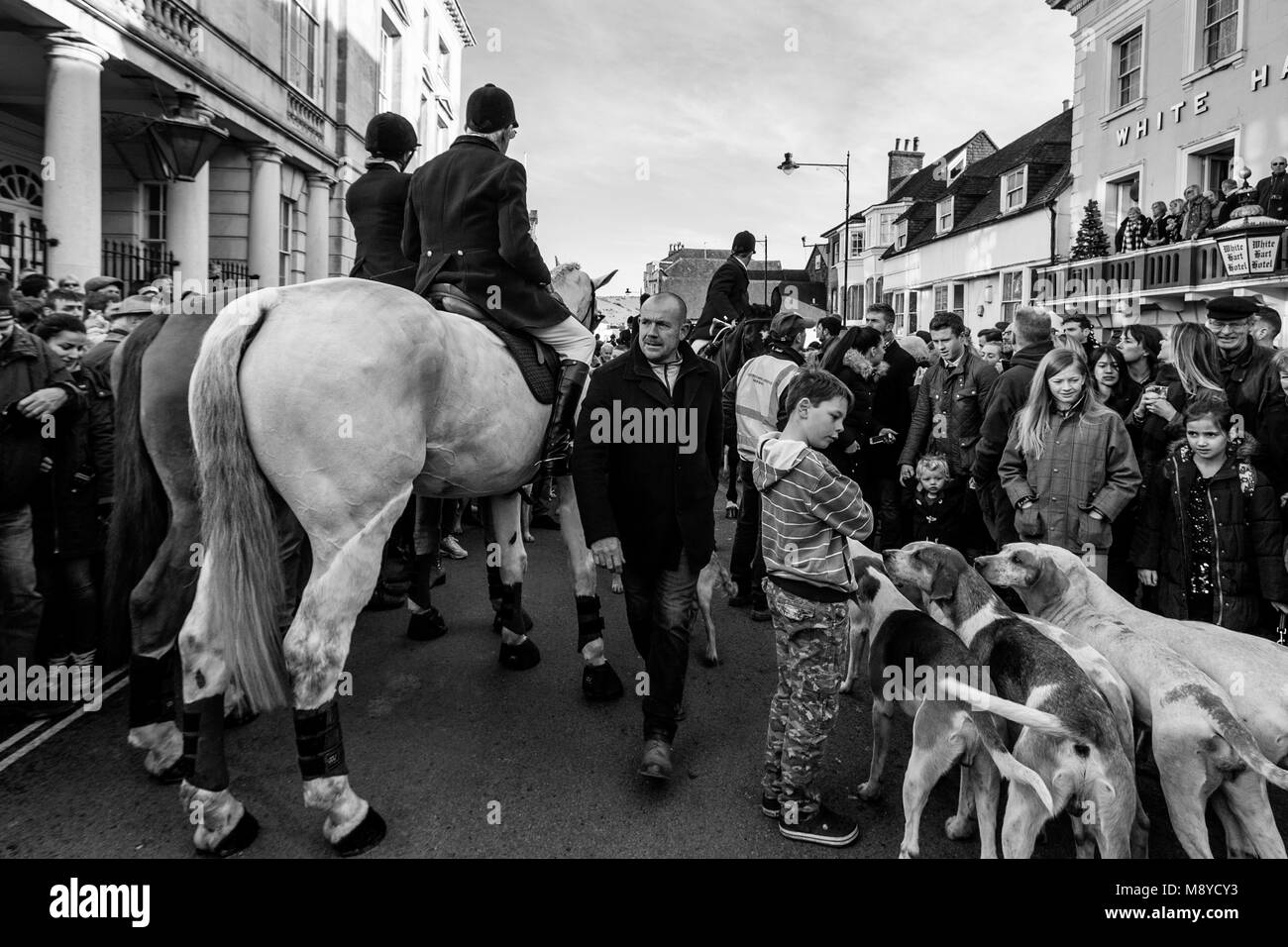 Die Rowan und Eridge Hunt's traditionellen Boxing Day treffen, High Street, Lewes, Sussex, UK Stockfoto