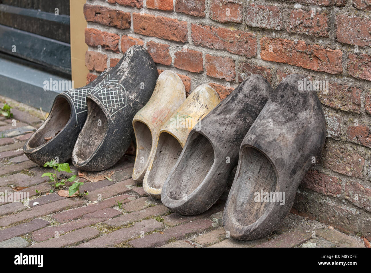 Sicheres schuhwerk Fotos und Bildmaterial in hoher Auflösung Alamy