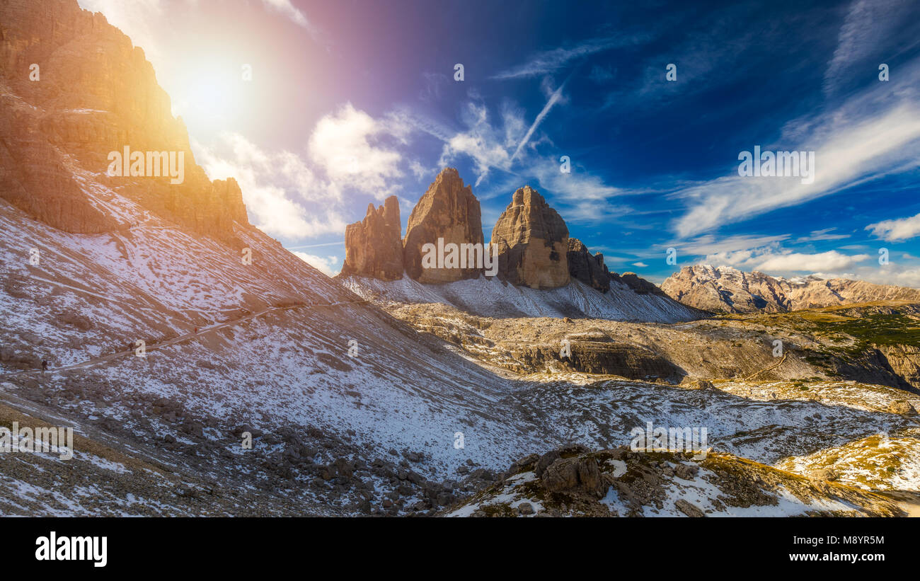 Blick auf den Nationalpark Drei Zinnen, Dolomiten, Südtirol. Lage Auronzo, Italien, Europa. Dramatische Wolkenhimmel. Beauty Welt. Stockfoto