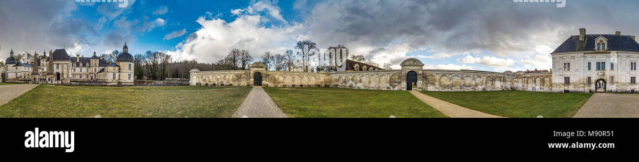 Schloss de tanlay Fotos und Bildmaterial in hoher Auflösung Alamy