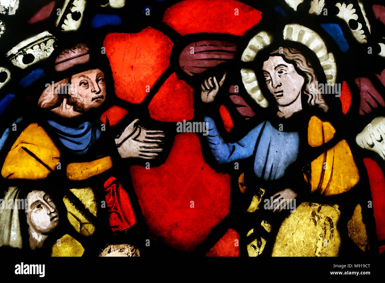 Oeuvre Notre-Dame Museum. Glasfenster. Ankündigung von Isaacs Geburt. St. Thomas Kirche. Jahrhundert des Th 13. Straßburg. Frankreich. Stockfoto