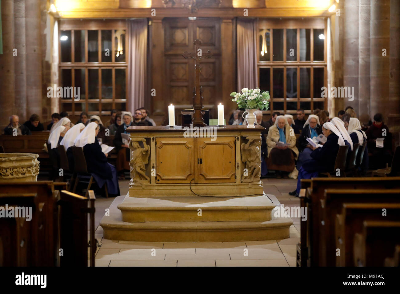 St Thomas evangelische Kirche. Evangelische Service. Straßburg. Frankreich. Stockfoto