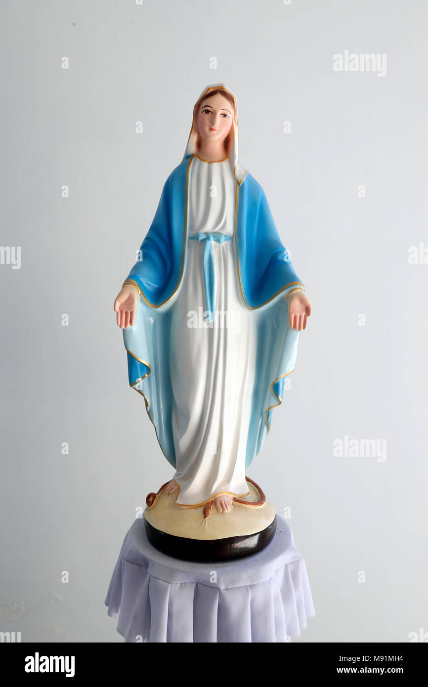 Dominikanische Gemeinschaft von Bien Hoa. Jungfrau Maria Statue. Vietnam. Stockfoto