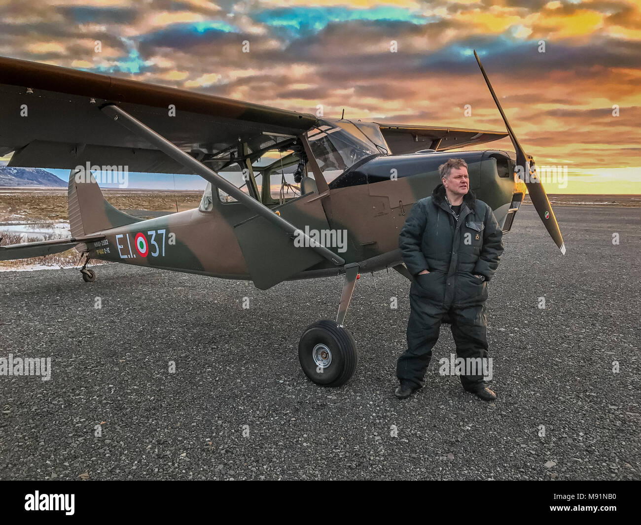 Pilot und Flugzeug Cessna, Island. Stockfoto