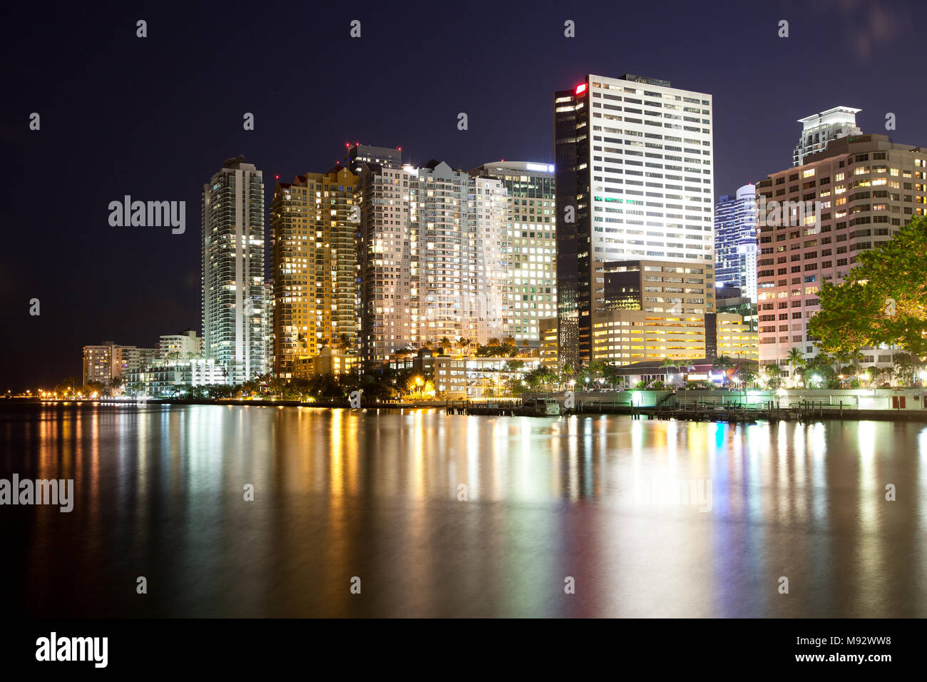 Skyline von Apartment Gebäuden an der Brickell district in Miami, Florida, USA Stockfoto