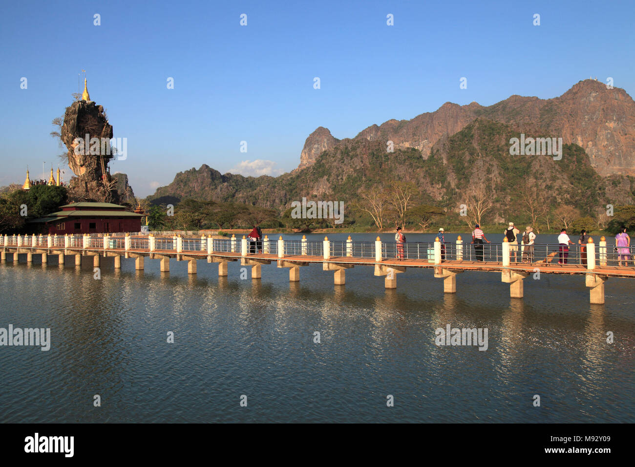 Myanmar, Karen Staat, Kyauk Kalap, Pagode, Mount Zwegabin, Stockfoto