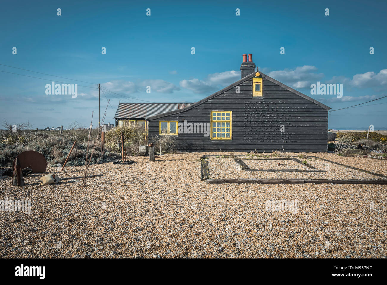 Derek Jarman's Garden Retreat am Strand von Dungeness in Kent, England, Großbritannien Stockfoto