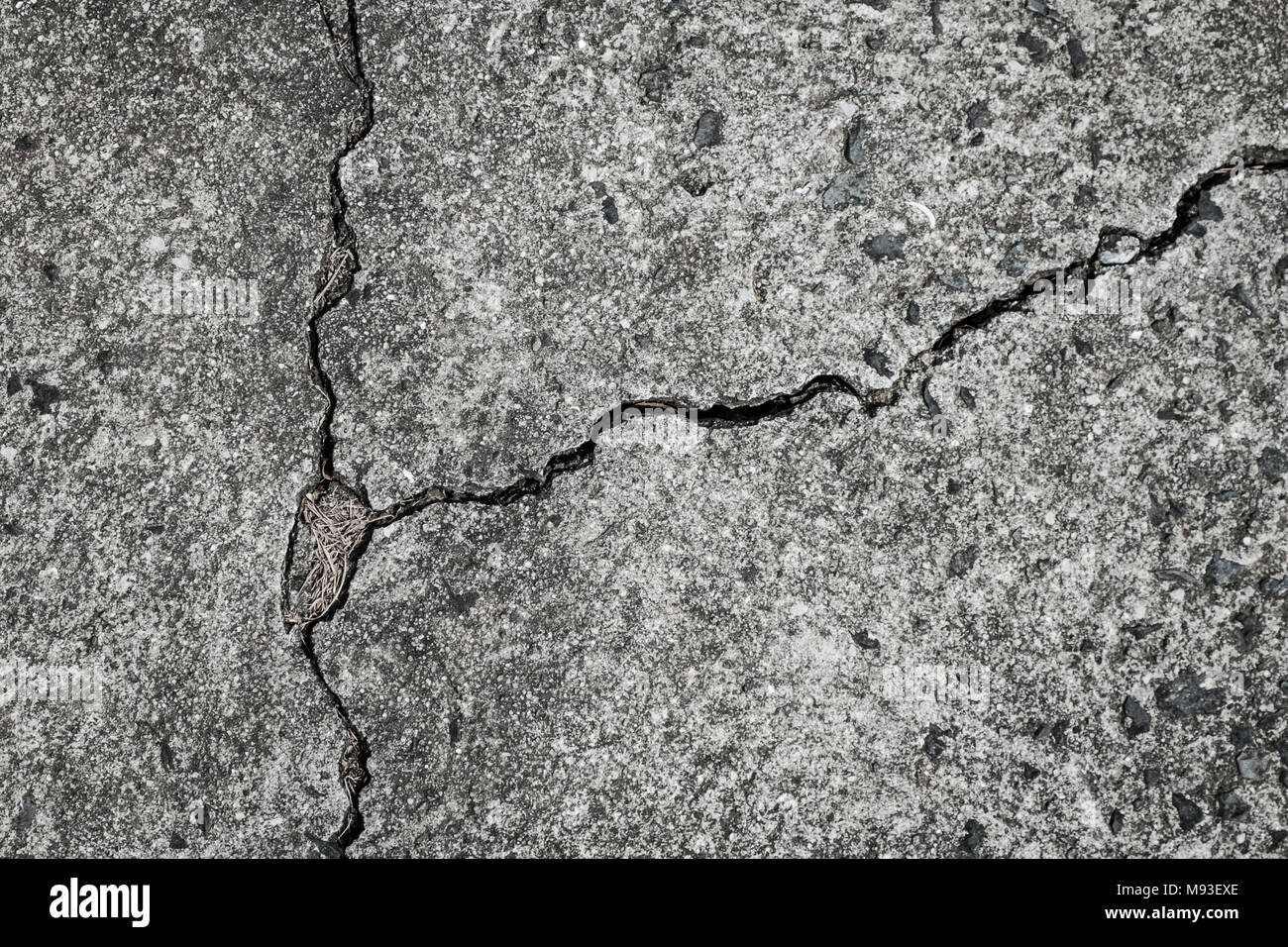 Gebrochene Struktur gerissenen Beton Textur-Crack in Stein Stockfoto