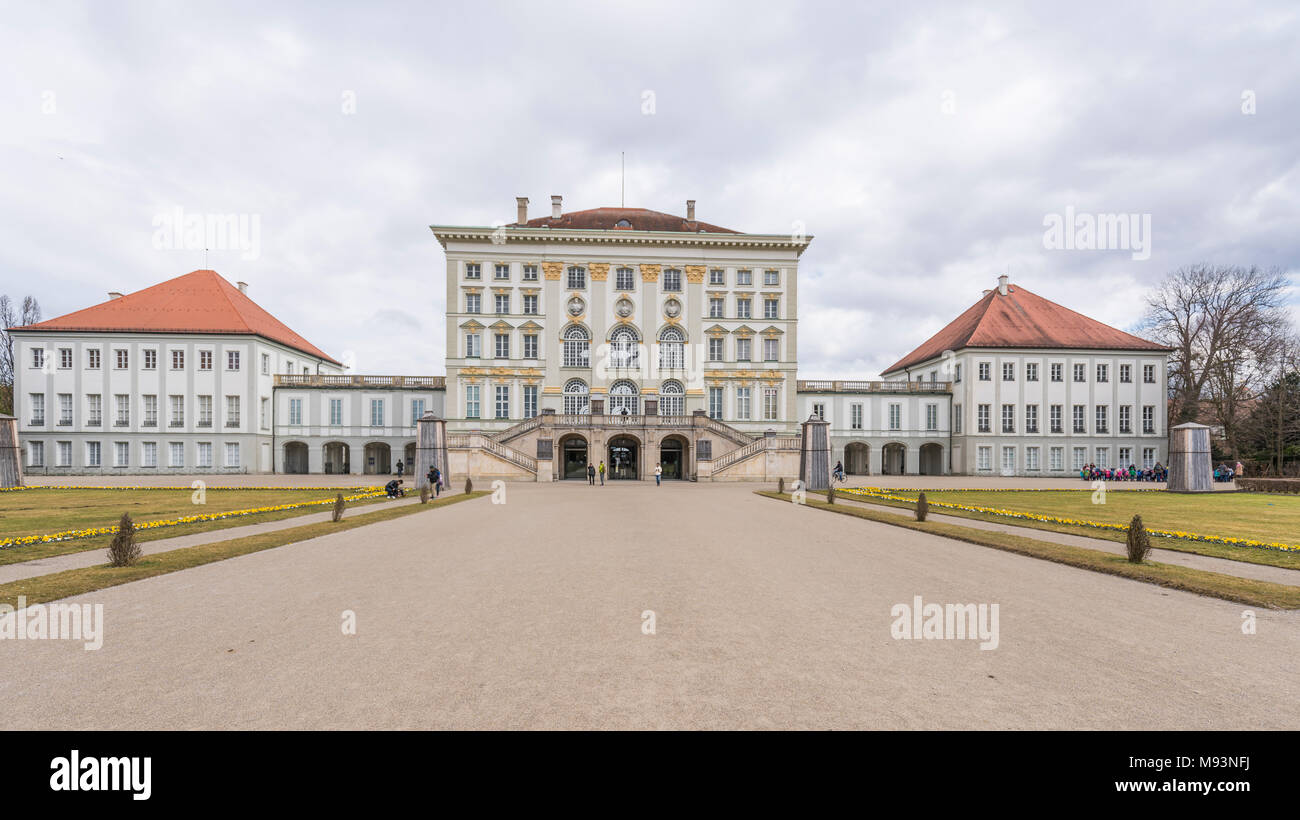 Schloss Nymphenburg in München, Deutschland. Es verdankt seine Gründung als Sommerresidenz der Geburt des Thronfolgers Max Emanuel, der im Jahre 1662 geboren. Stockfoto
