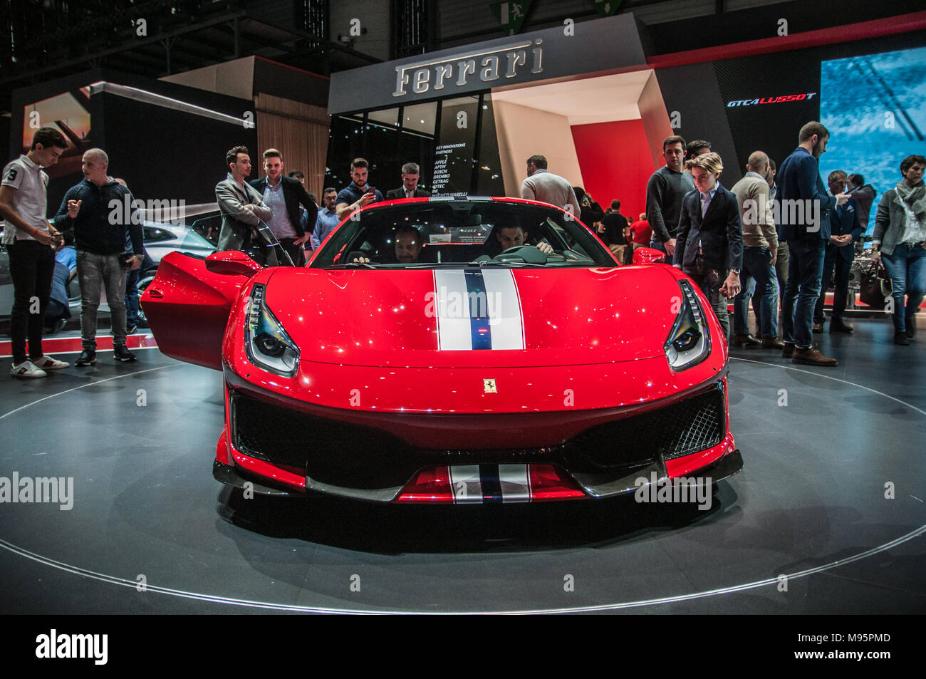 Genf, Schweiz - 17 März 2018: FERRARI 488 PISTA Superfast Sport Auto auf dem 88. Internationalen Automobilsalon in Genf präsentiert Stockfoto