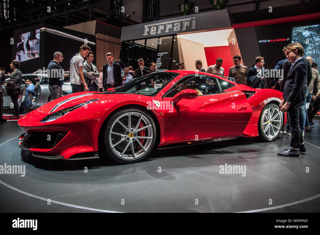 Genf, Schweiz - 17 März 2018: FERRARI 488 PISTA Superfast Sport Auto auf dem 88. Internationalen Automobilsalon in Genf präsentiert Stockfoto
