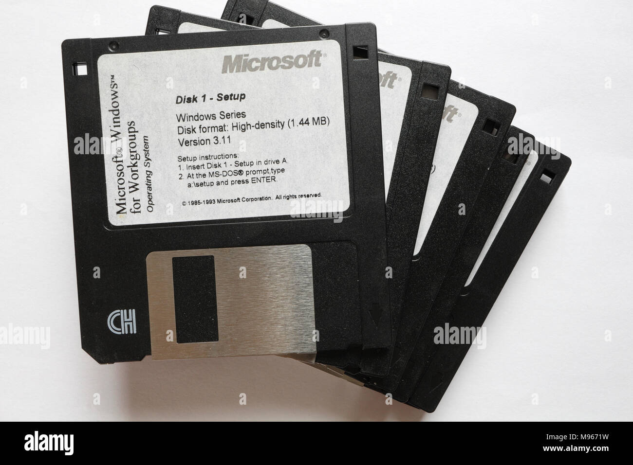 Disketten zur Installation des Betriebssystems, Microsoft Windows für Arbeitsgruppen. Computersoftware 1990s Stockfoto