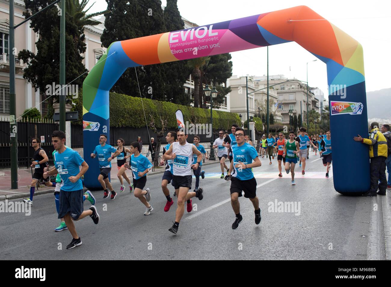Läufer an den Athen Marathon. Stockfoto