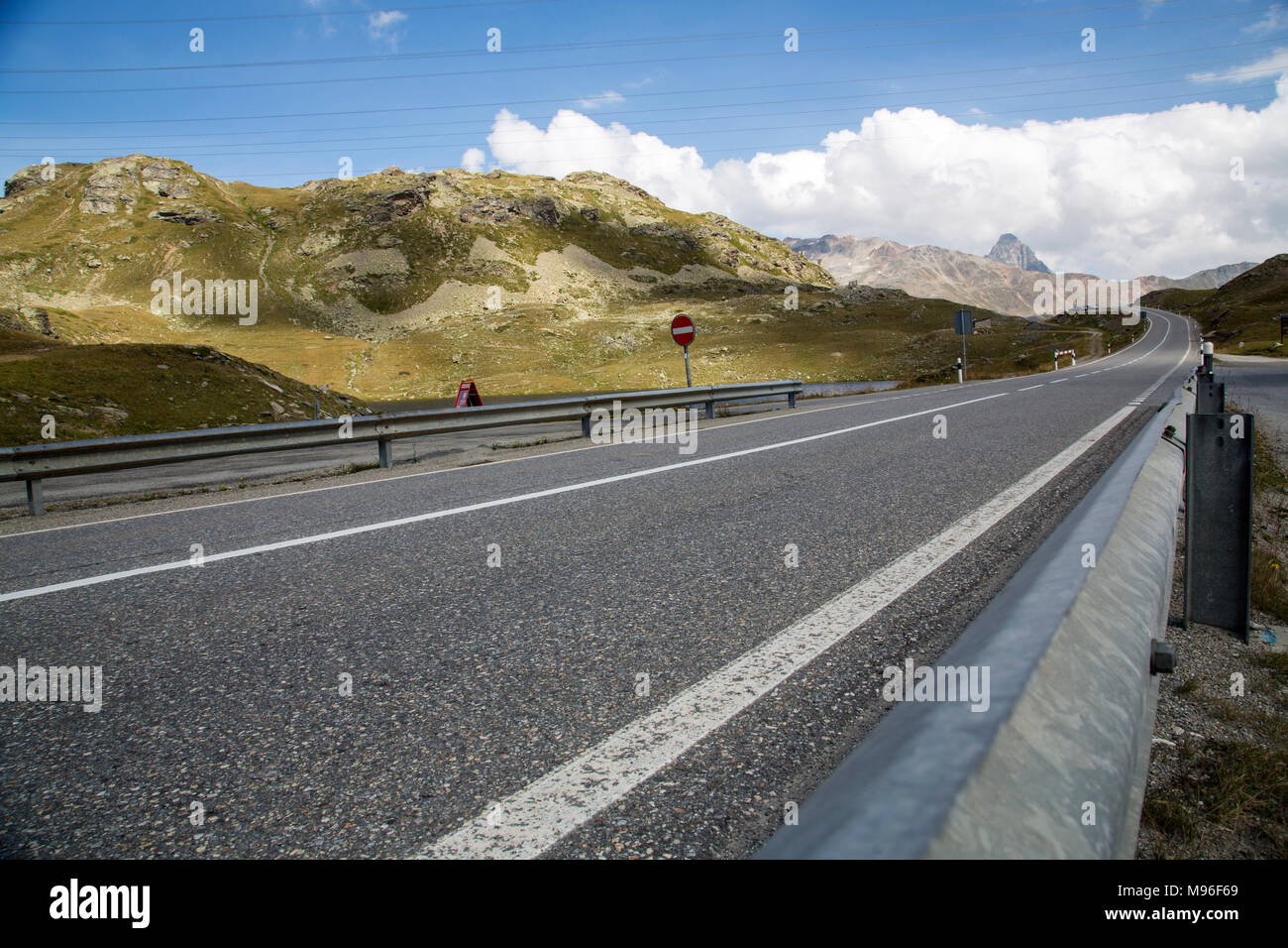 Berninabahn links St. Moritz, Schweiz, mit der Stadt von Tirano, Italien, über den Bernina Pass Stockfoto