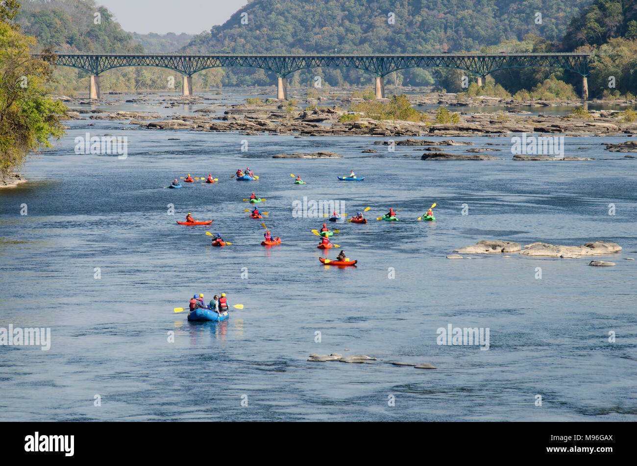 Paddeln auf dem Potomac River in Harper's Ferry, West Virginia Stockfoto
