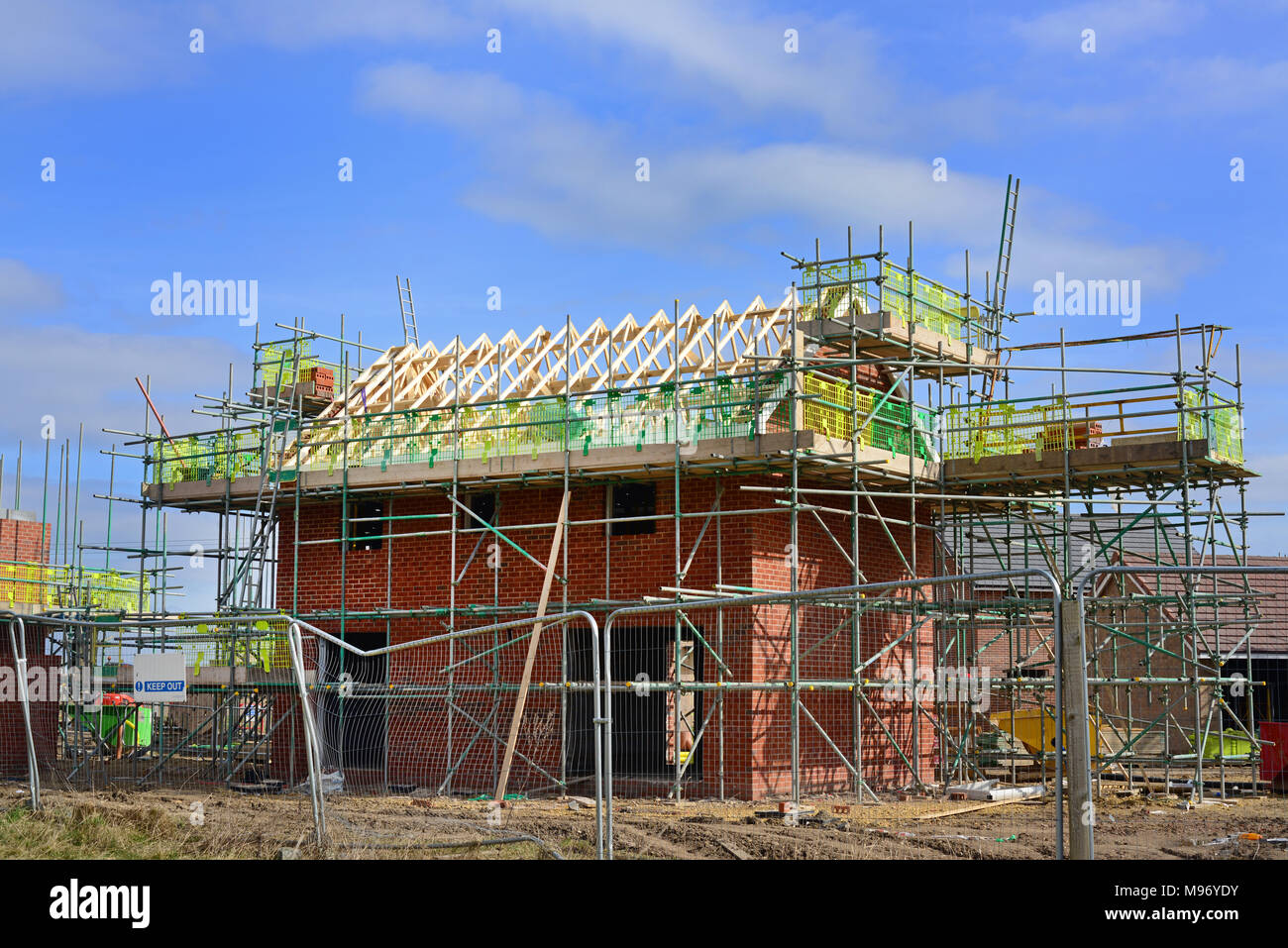 Der Bau von neuen Häusern in Gerste Felder Entwicklung Selby yorkshire United Kingdom Stockfoto