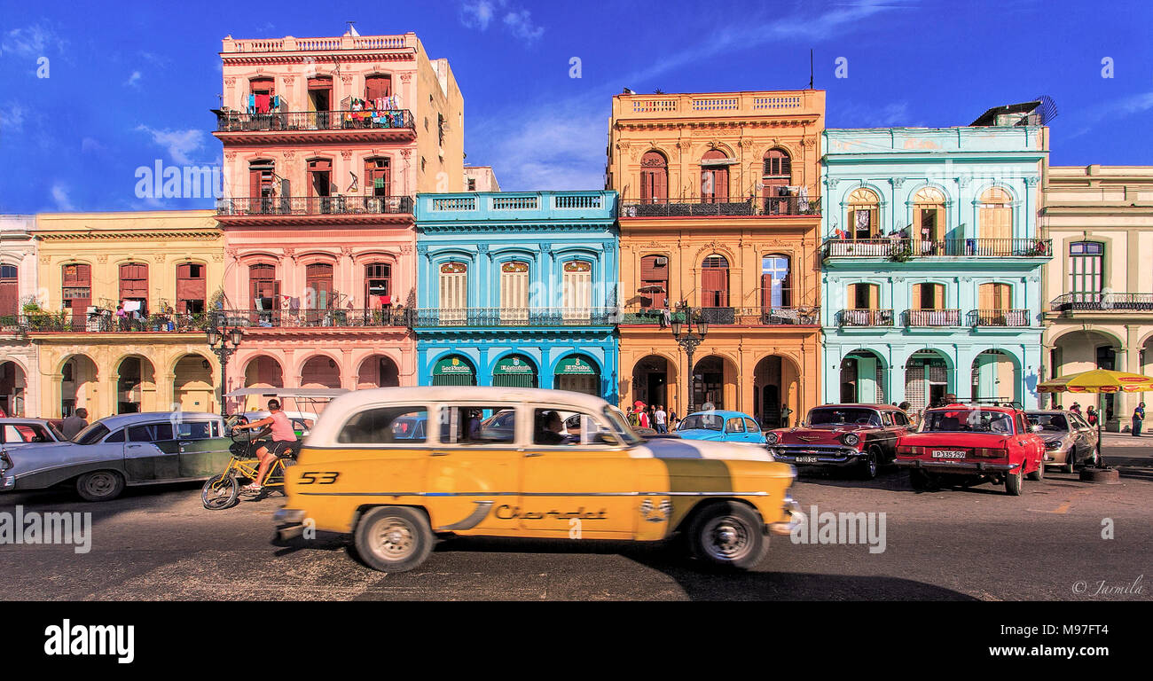 500 px Photo ID: 95930255 - Zeit in Havanna Havanna angehalten wird, wo die Zeit hat sich verlangsamt, die Uhr hat praktisch ein L'Avana il Tempo gestoppt si è fermato Hav Stockfoto