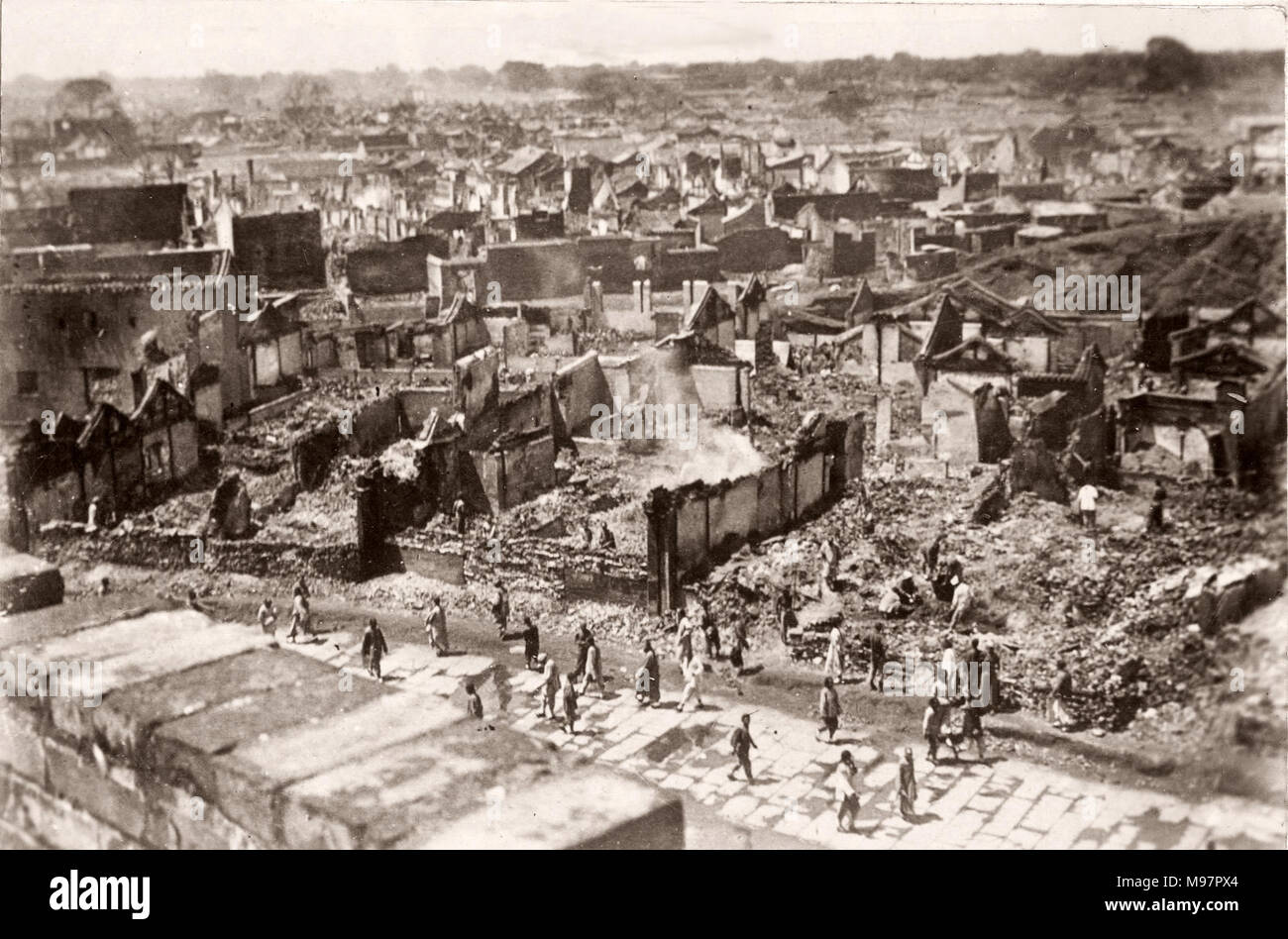 Vintage Foto China 1900 - Boxer Rebellion oder Aufstand, Yihetuan Bewegung - Bild aus einem Album eines britischen Soldaten, nahmen an der Unterdrückung des Aufstandes - Ruinen in Peking Peking Stockfoto