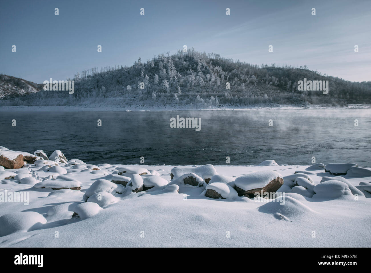 Russland, Amur Oblast, Bureya Fluss im Winter Stockfoto