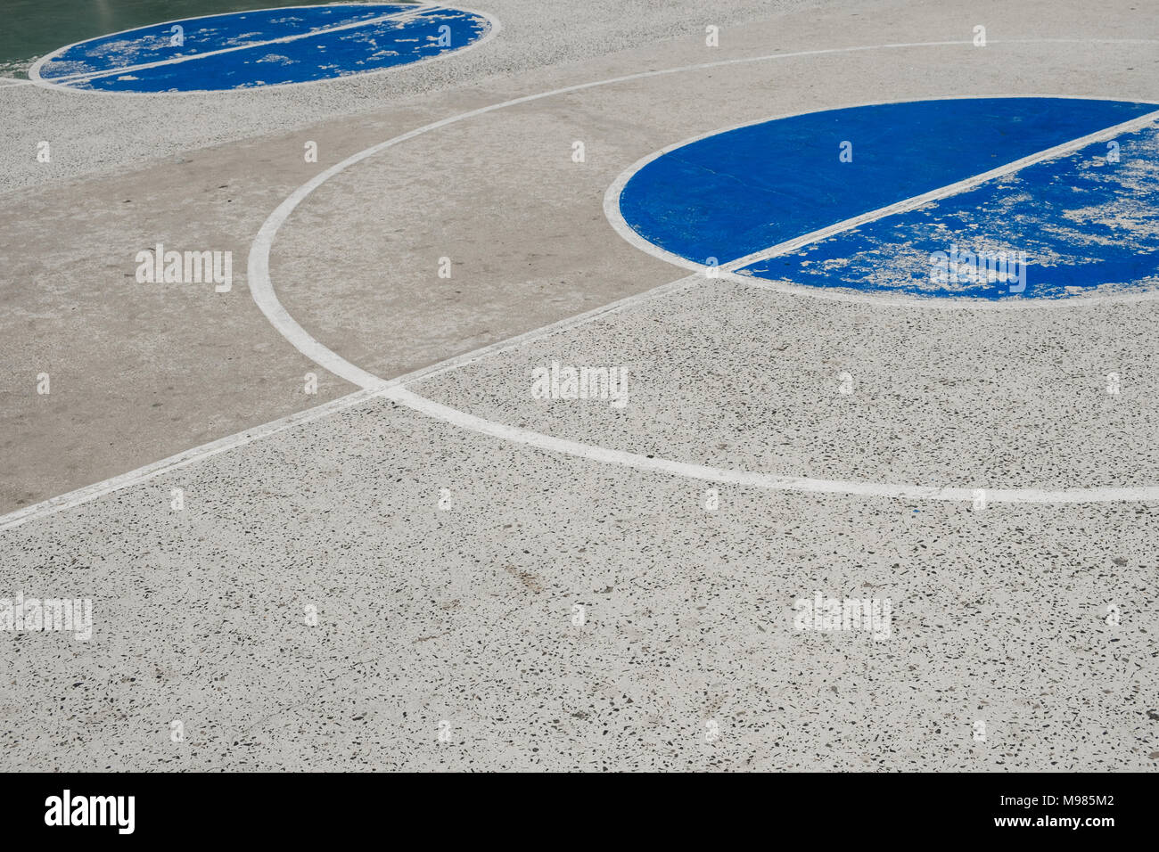 Linien auf dem Sportplatz, einen Basketballplatz im Detail - Stockfoto