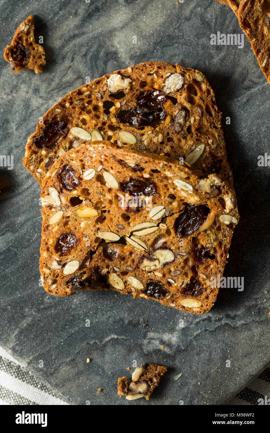 Hausgemachte Pecan und Cranberry Kekse mit Samen Stockfoto