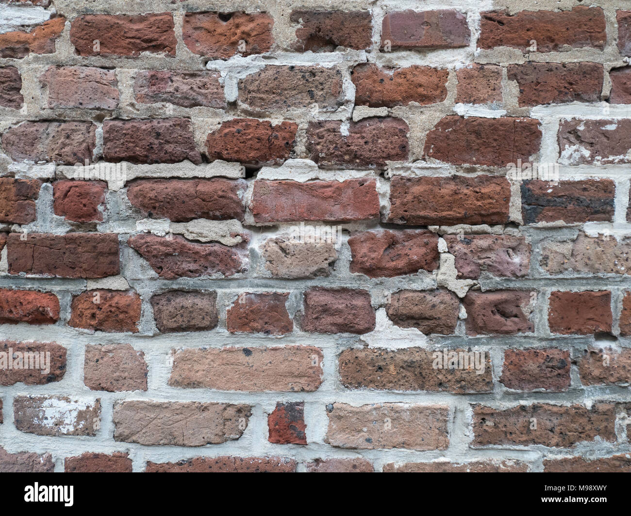 Nahaufnahme der Alten verwendet Red brick wall Textur Stockfoto