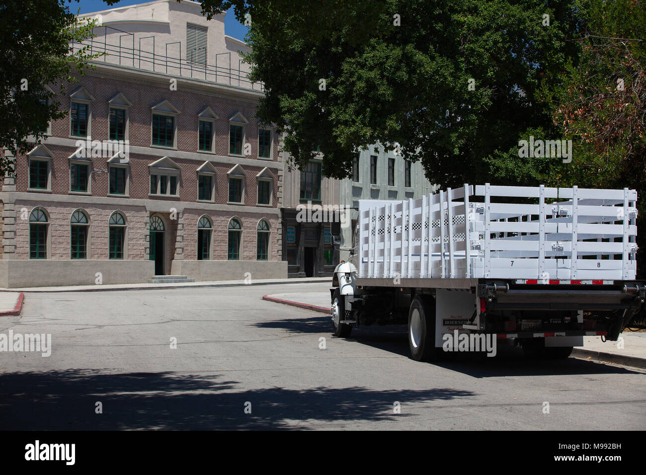 Los Angeles, USA - Juli 1,2011: Warner Brothers Studios in Burbank, Los Angeles. Die historische 110-Morgen-Los gehören 29 soundstages, plus einer 20-acre backlot Stockfoto