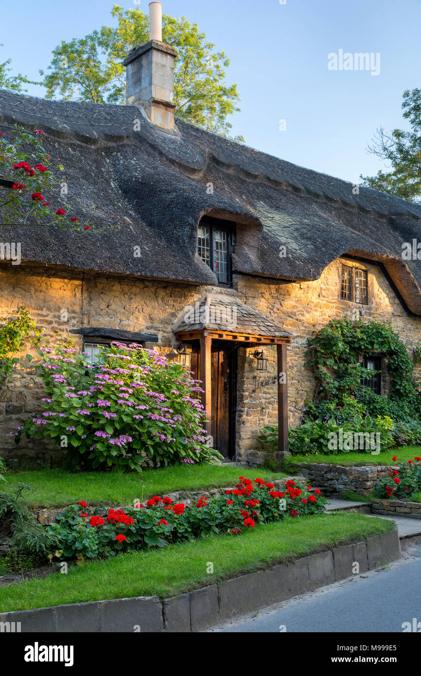 Stroh Dach Ferienhaus in breiten Campden, Cotswolds, Gloucestershire, England Stockfoto