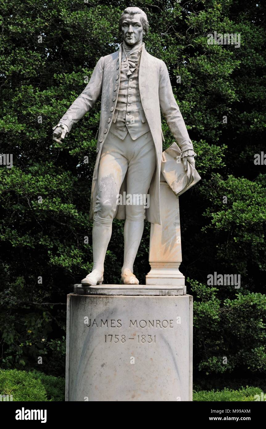 Statue von Präsident James Monroe an seinem Haus, Highland Stockfoto