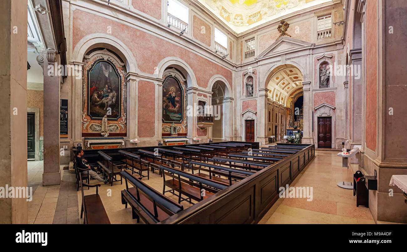 Lissabon, Portugal. Igreja da conceicao Velha oder alte Frau von der Konzeption Innenraum der Kirche. Kirchenschiff und Kapellen. Renaissance, Manierismus, Barock Stil Stockfoto