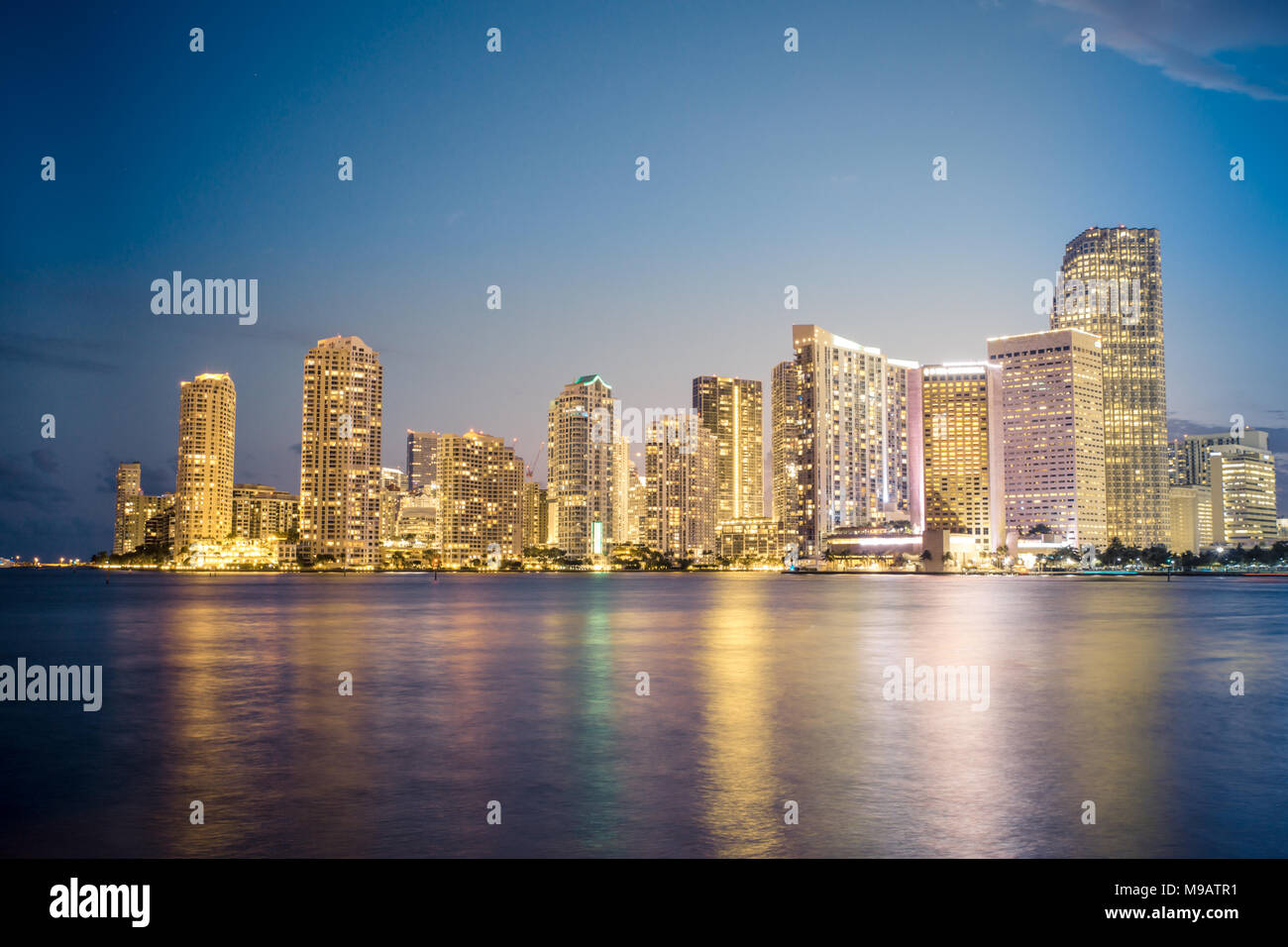 Schöne Nacht Stadtbild Miami Florida skyline Stockfoto