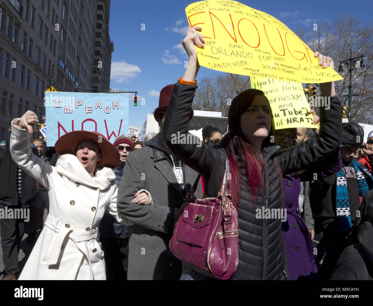 New York City, USA. 24. März, 2018. Tausende Demonstranten Kundgebung und Marsch gegen Waffengewalt und zur Unterstützung der strengere gun Rechtsvorschriften in New York City, USA. Credit: Ethel Wolvovitz/Alamy leben Nachrichten Stockfoto