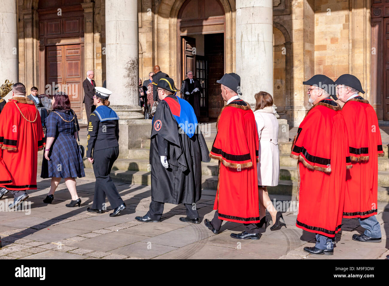 Northampton. Großbritannien Sonntag, den 25. März. Einen Erinnerungsservice an Allerheiligen Kirche zum 100. Jahrestag des Todes der ehemaligen Northampton Fußball Stadt player Walter Tull und das erste schwarze Offizier der britischen Armee weißen Truppen zu befehlen, Leutnant Walter Tull starb im Kampf in der Nähe von Arras in Frankreich tätig. Er war 29. Credit: Keith J Smith./Alamy Live News Credit: Keith J Smith./Alamy leben Nachrichten Stockfoto