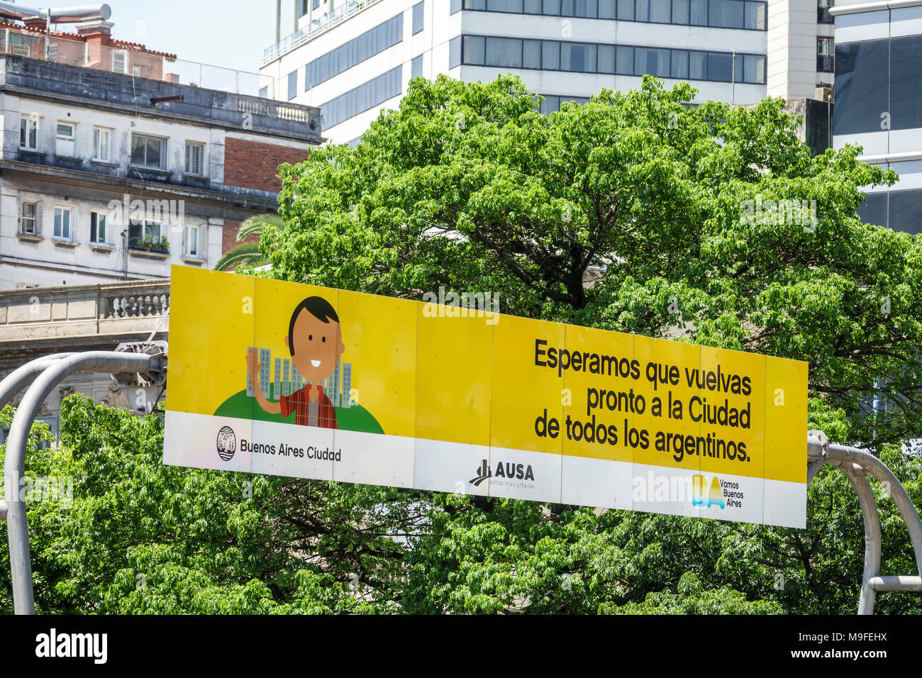 Buenos Aires Argentinien, Werbetafel, Schild, Marketing, Stadtwerbung, öffentlicher Dienst, Hispanic, ARG17118171 Stockfoto