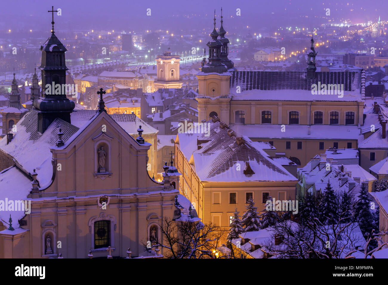 Architektur von Przemysl in der Nacht. Przemysl, Podkarpackie, Polen