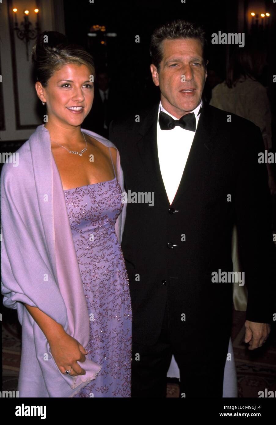 Glenn Frey und Frau Cindy an einem Abend UNTER DER COLORADO SKY profitieren im Waldorf-Astoria Hotel in New York City. Quelle: Walter McBride/MediaPunch Stockfoto